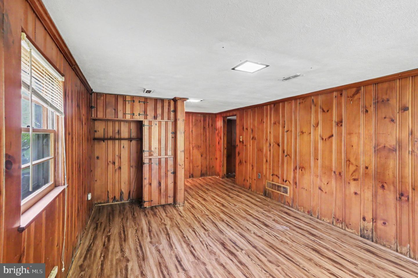 1202 Hillside Blvd Property Photo 34