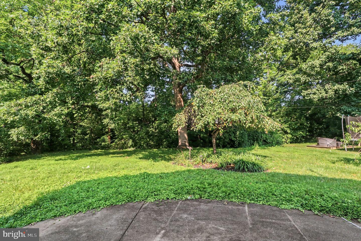 1202 Hillside Blvd Property Photo 37