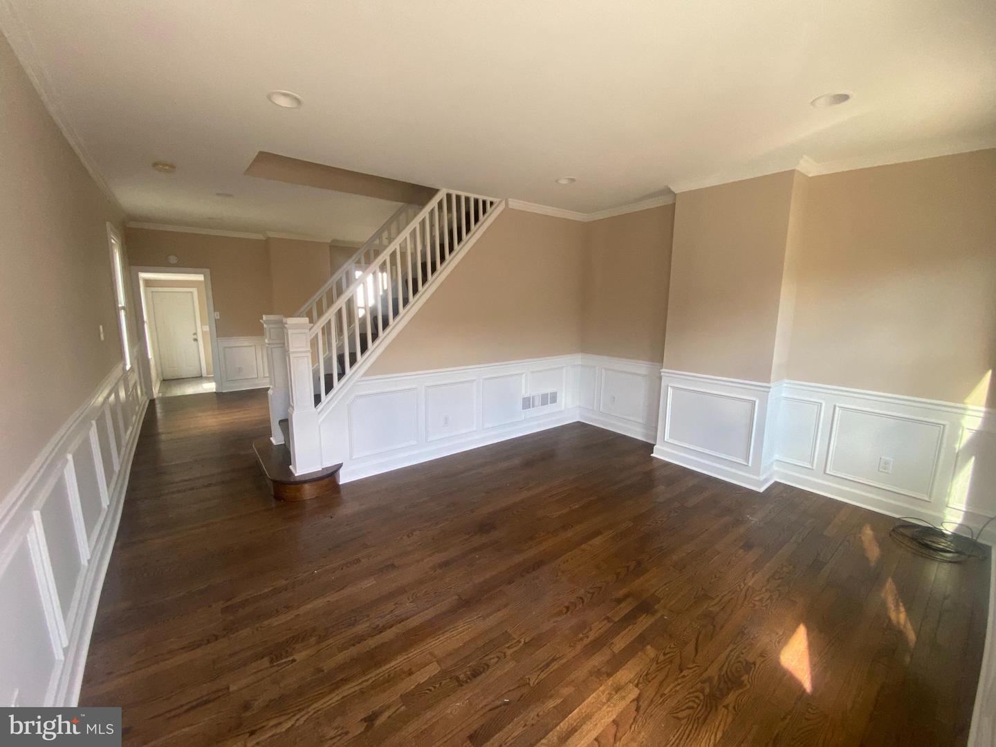 805 Anchorage St Property Photo 3