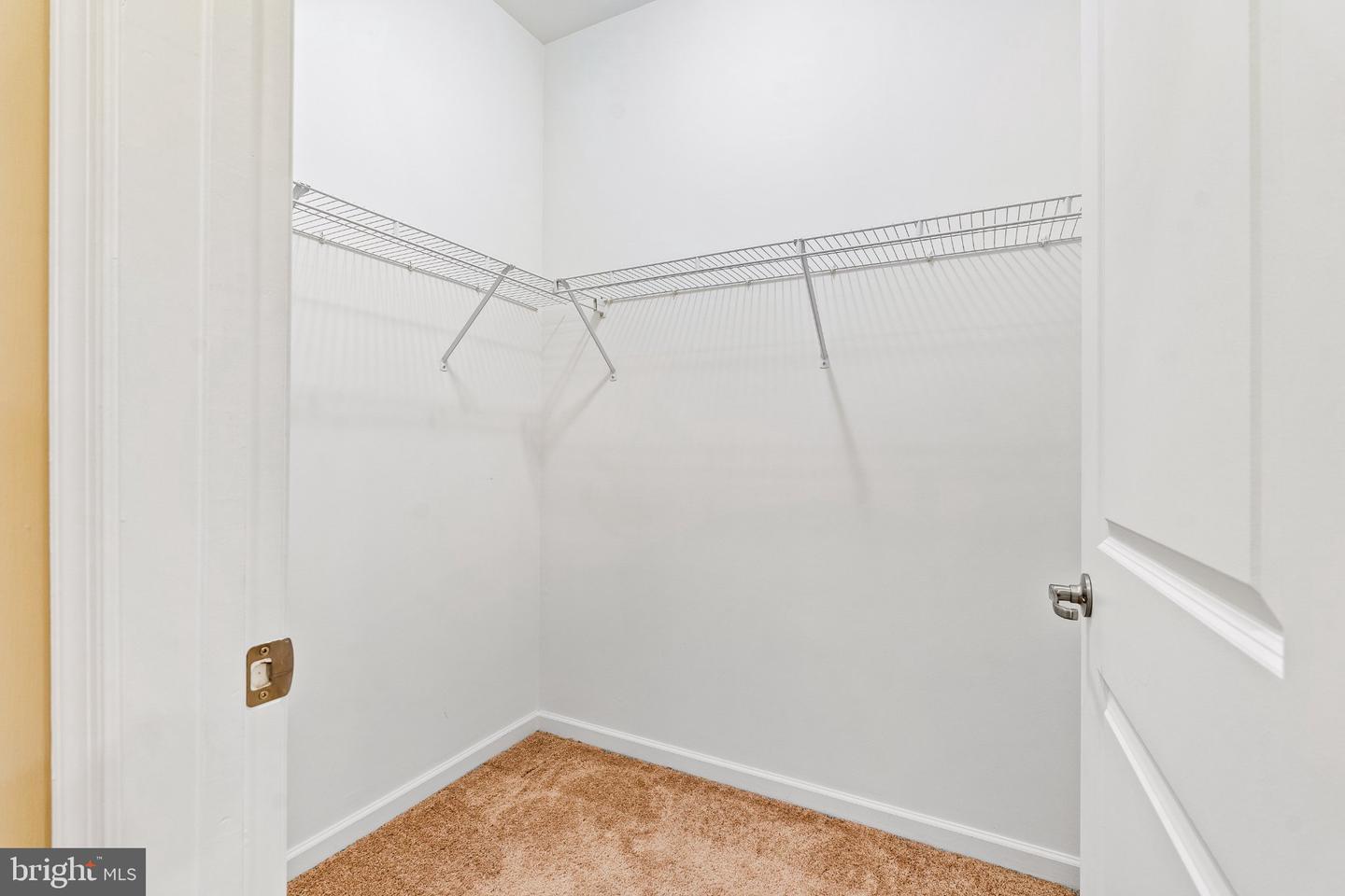 113 E Main St #207 Property Photo 21