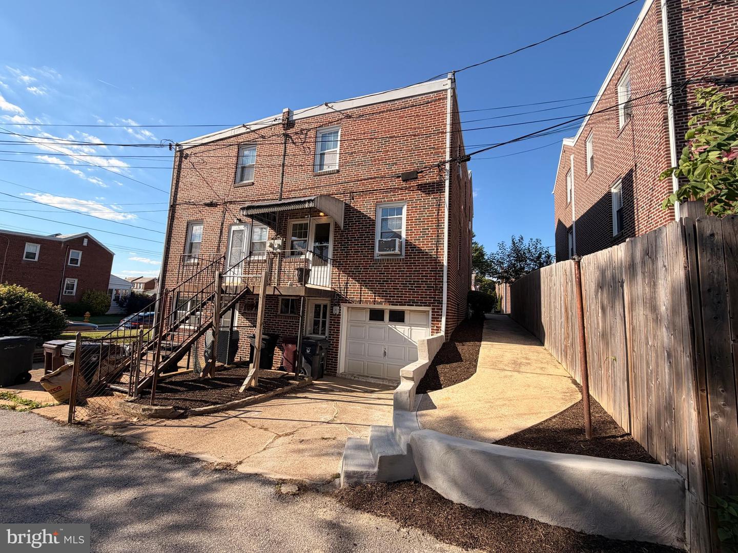 1720 Beech St Property Photo 16