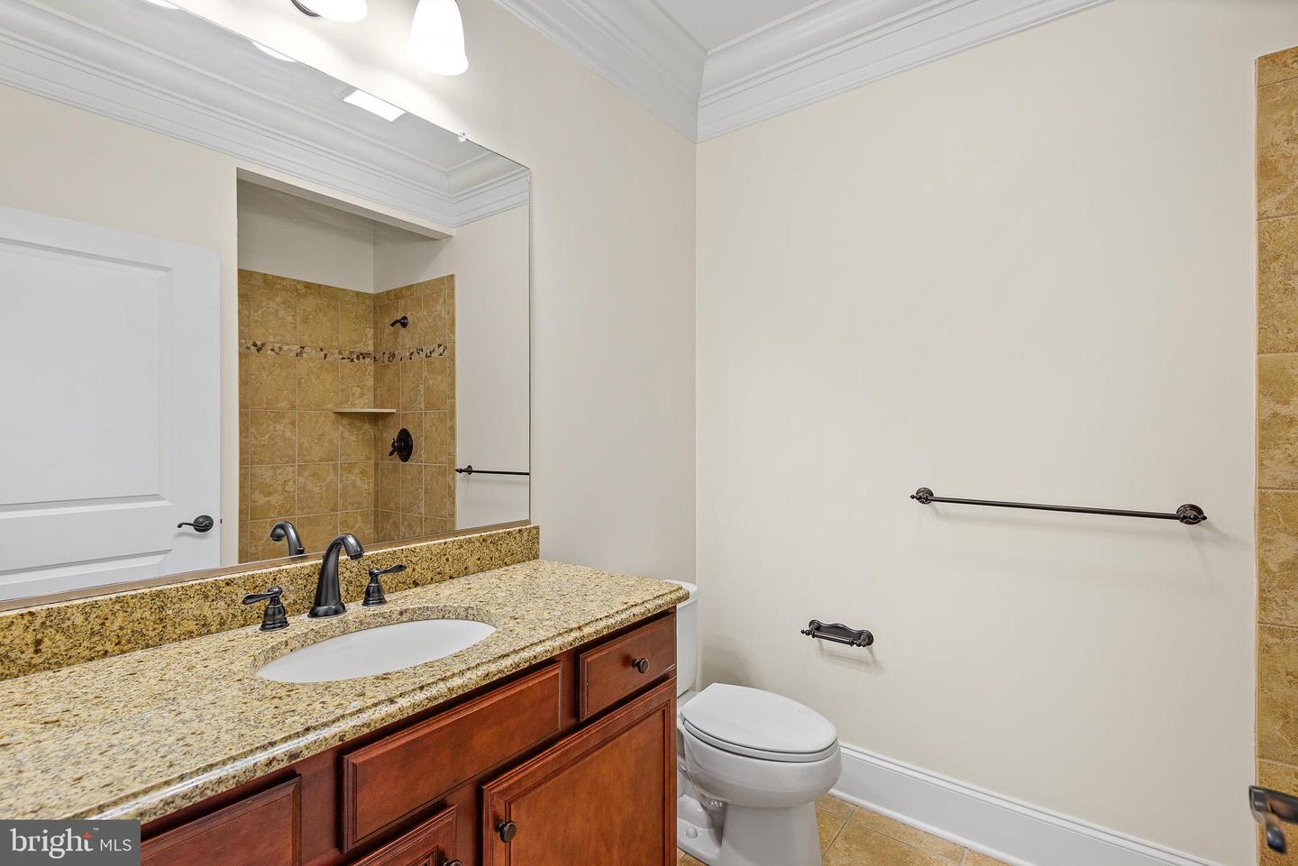 113 E Main St #203 Property Photo 23