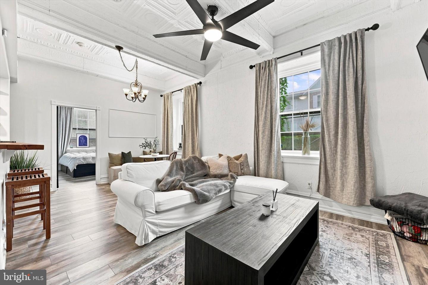 2400-unit #4 Baynard Blvd Property Photo 4