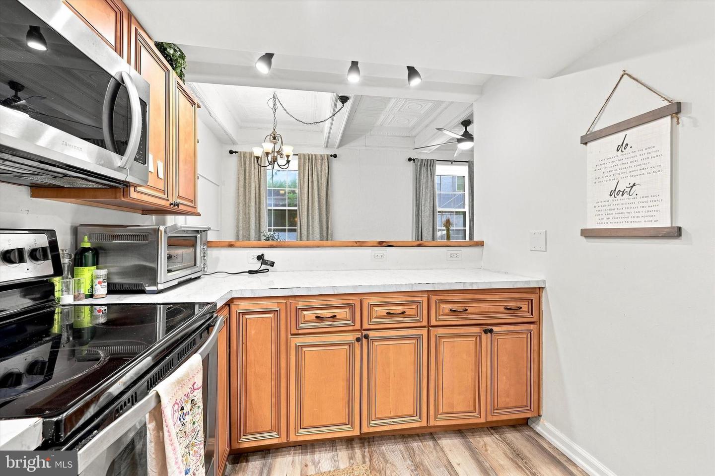 2400-unit #4 Baynard Blvd Property Photo 7