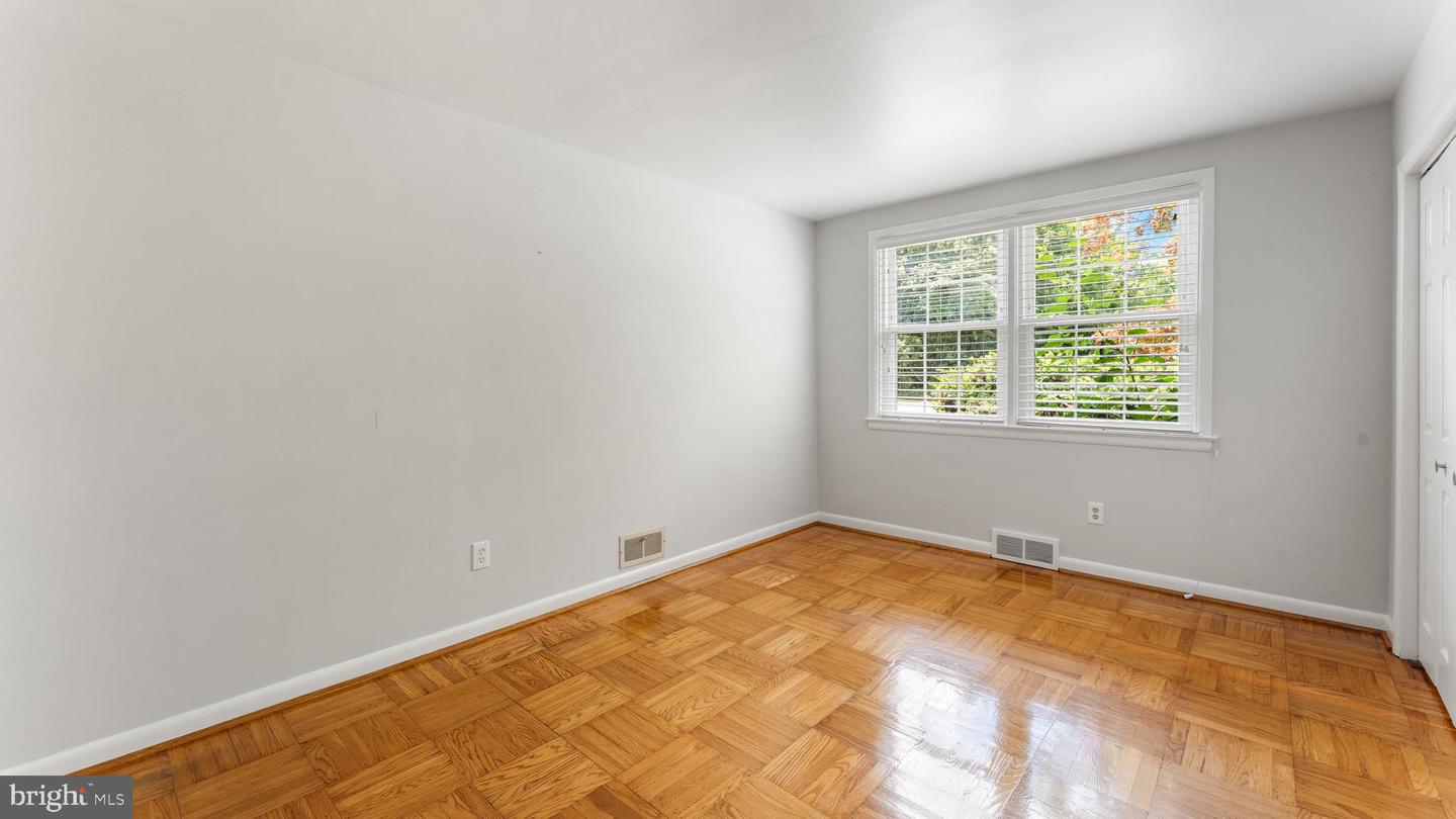 1822 Foulk Rd Property Photo 27