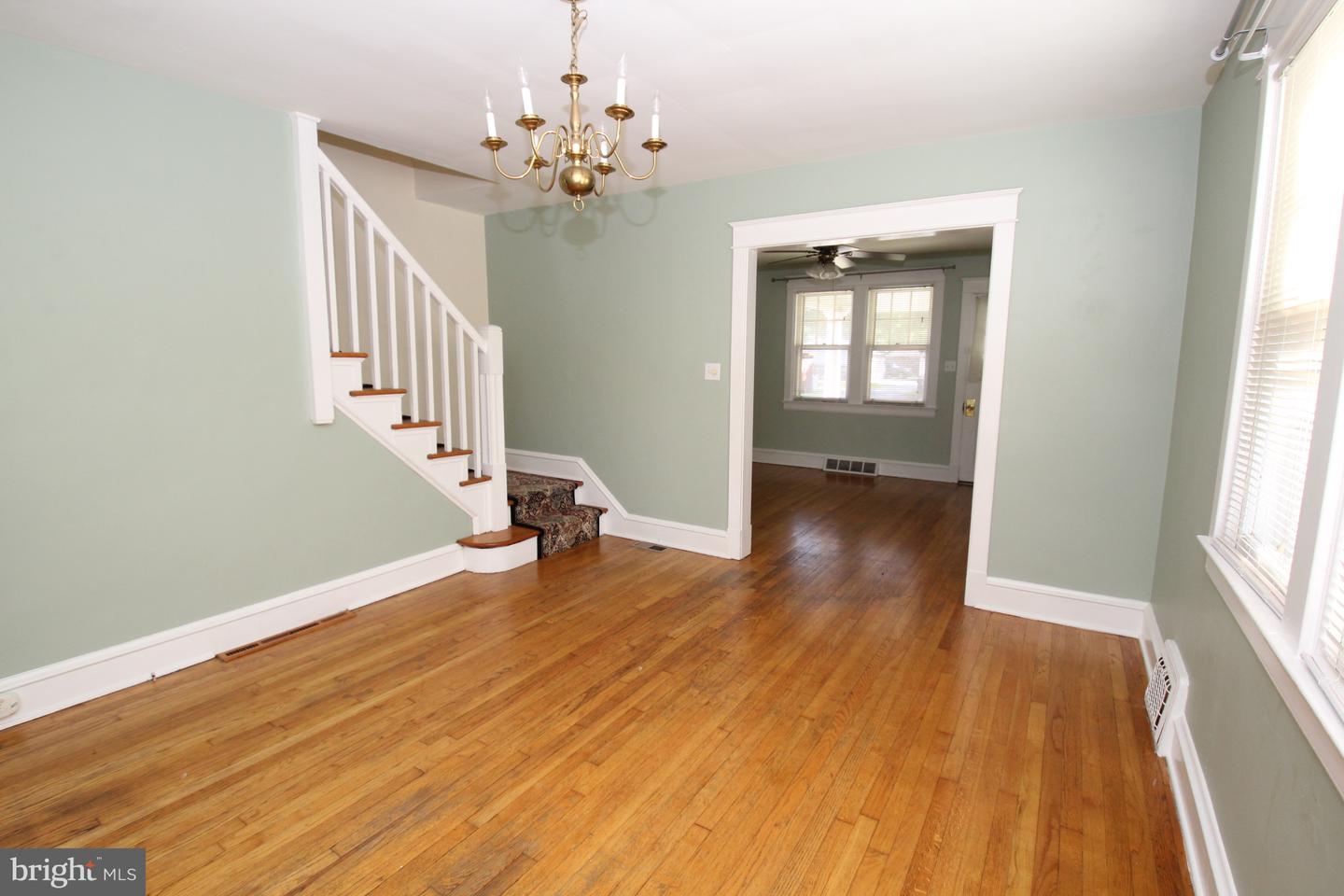 507 Tremont St Property Photo 14