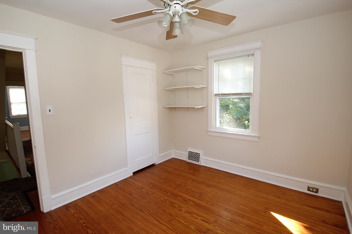 507 Tremont St Property Photo 19