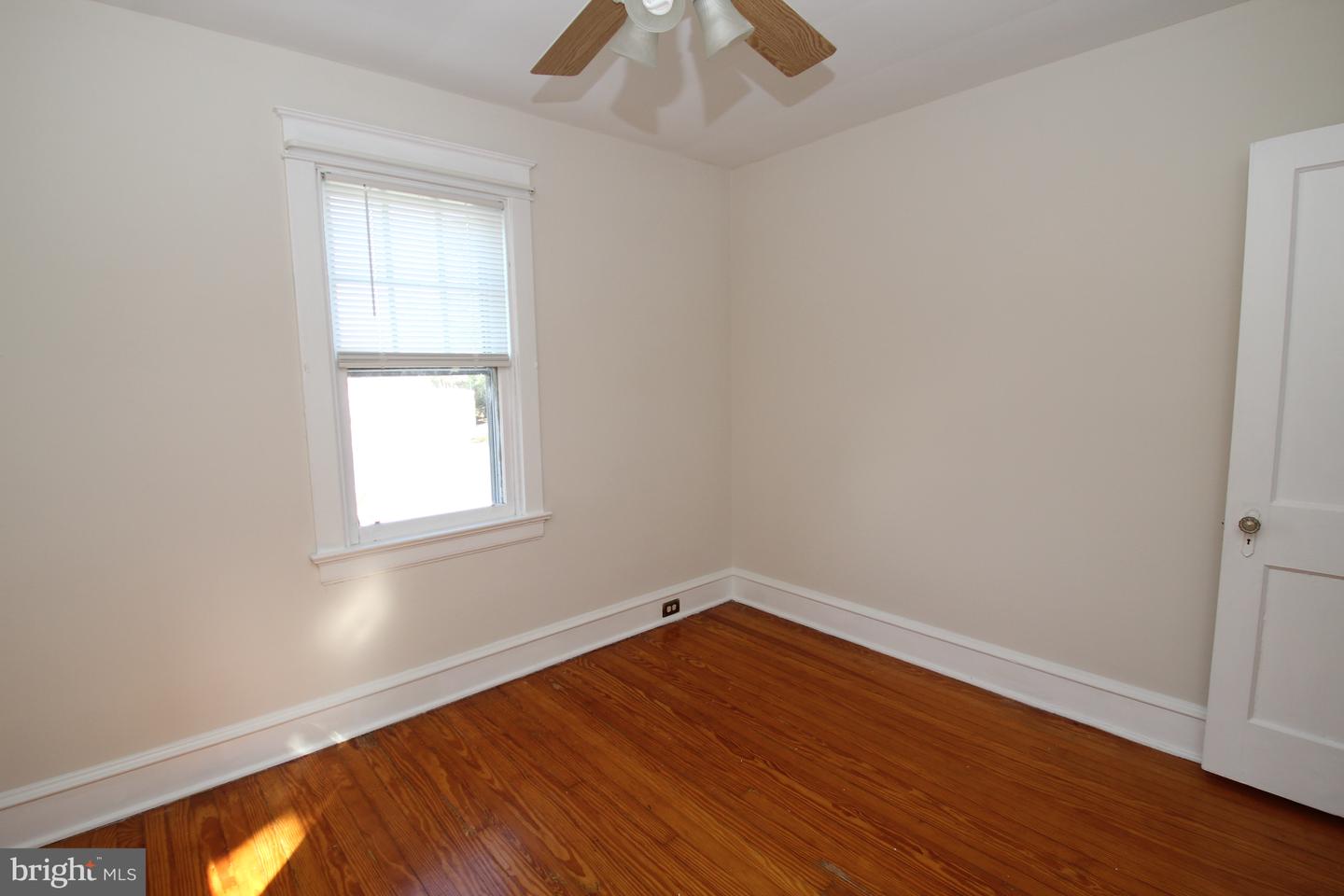 507 Tremont St Property Photo 21