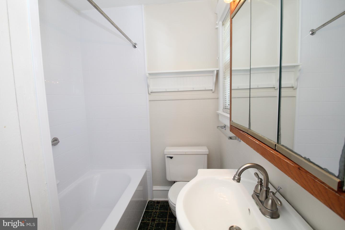 507 Tremont St Property Photo 22