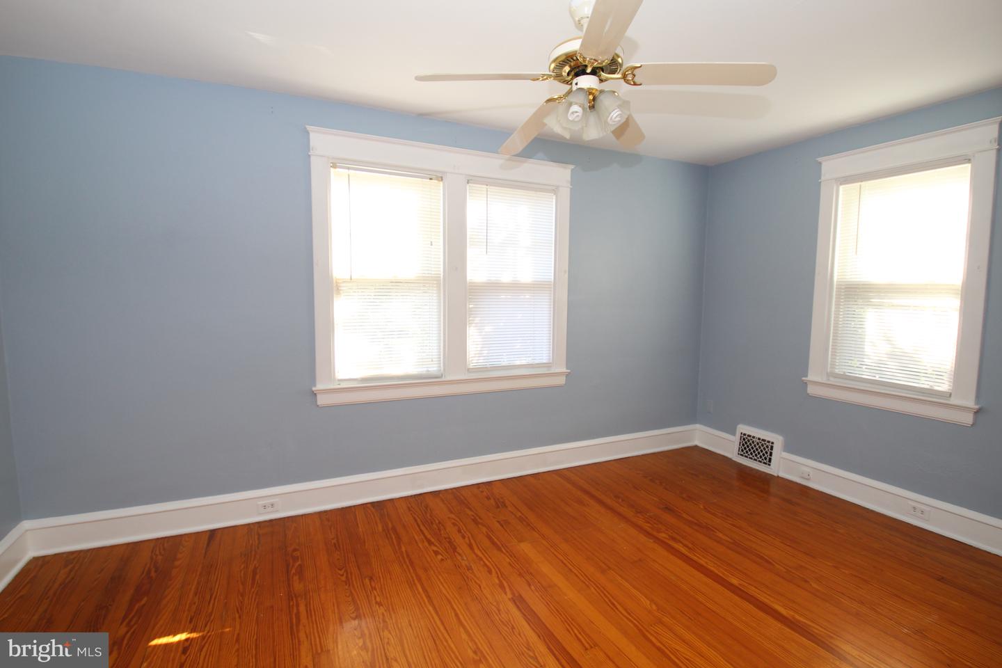507 Tremont St Property Photo 25