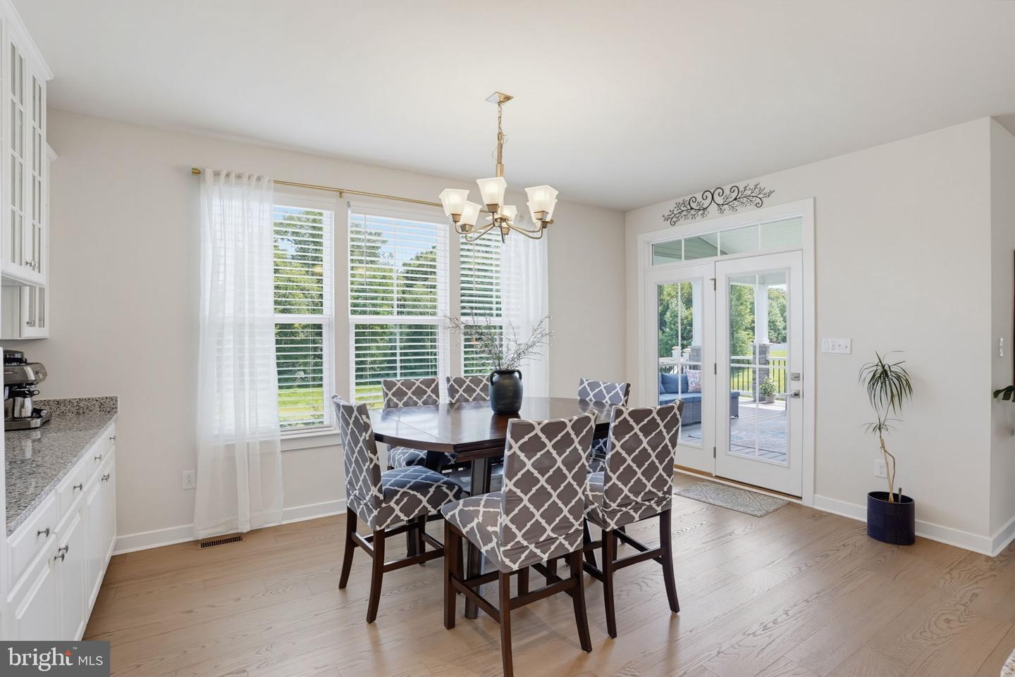 558 Spring Hollow Dr Property Photo 21