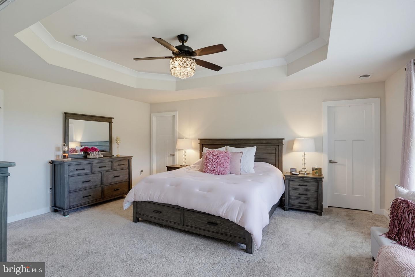 558 Spring Hollow Dr Property Photo 34
