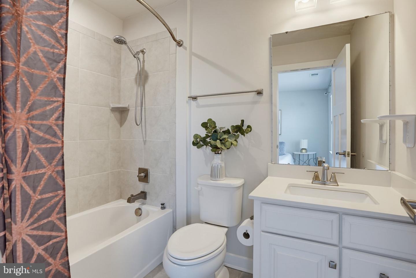 558 Spring Hollow Dr Property Photo 43
