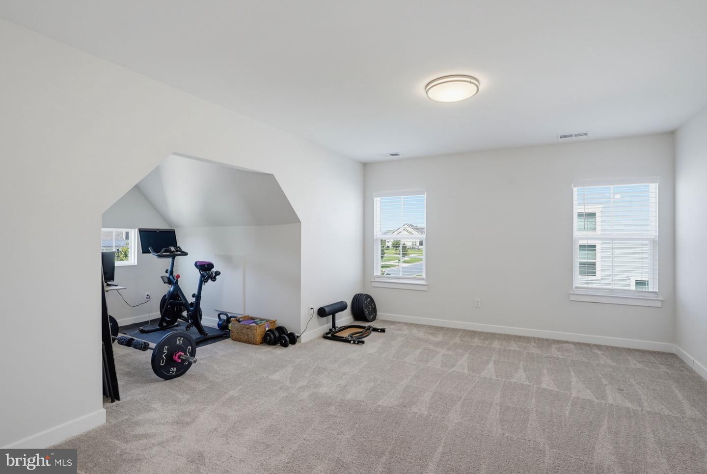 558 Spring Hollow Dr Property Photo 44