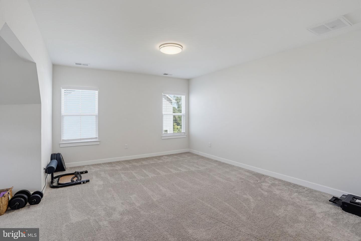 558 Spring Hollow Dr Property Photo 45