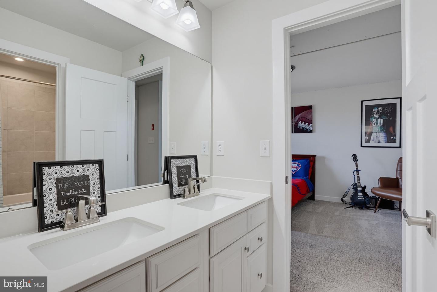 558 Spring Hollow Dr Property Photo 49