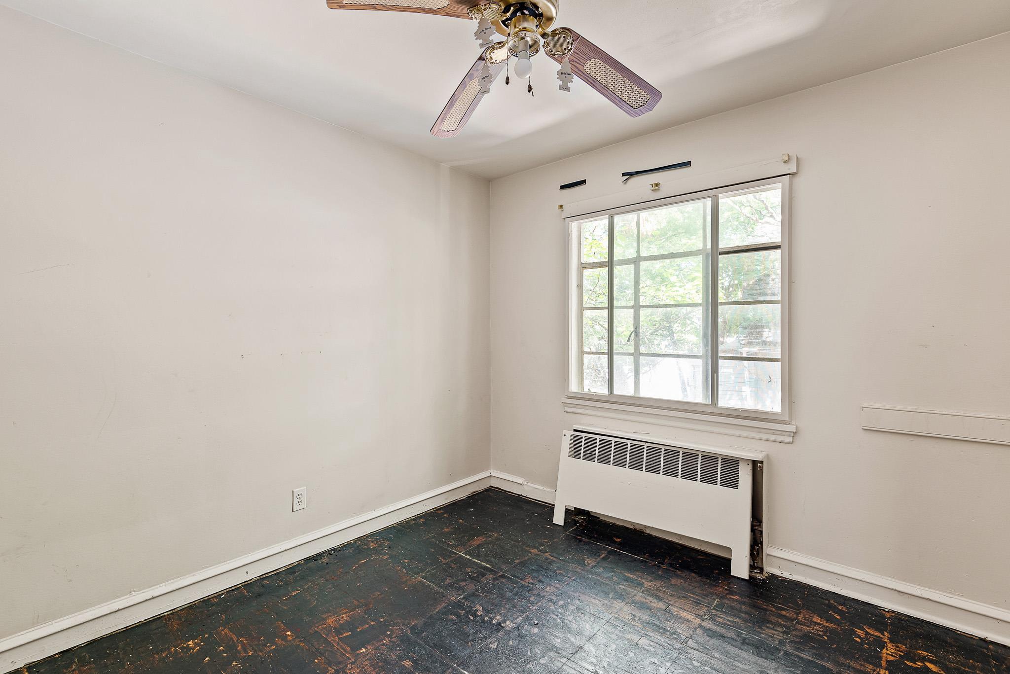 9 E 44th St Property Photo 32