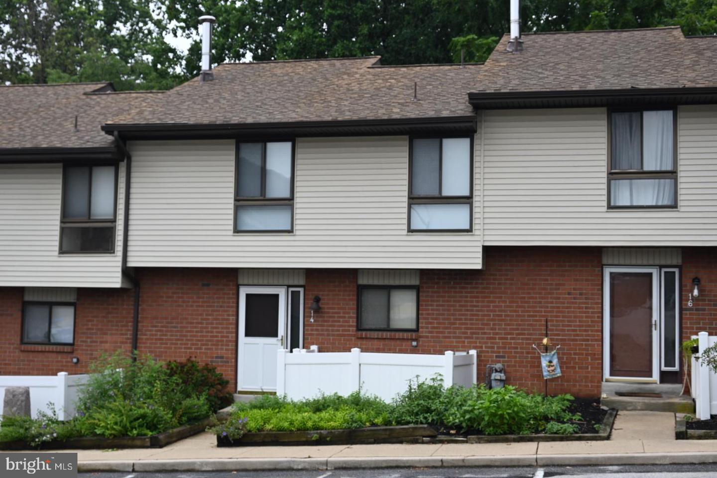 14 Sandy Brae Ct #14 Property Photo 1
