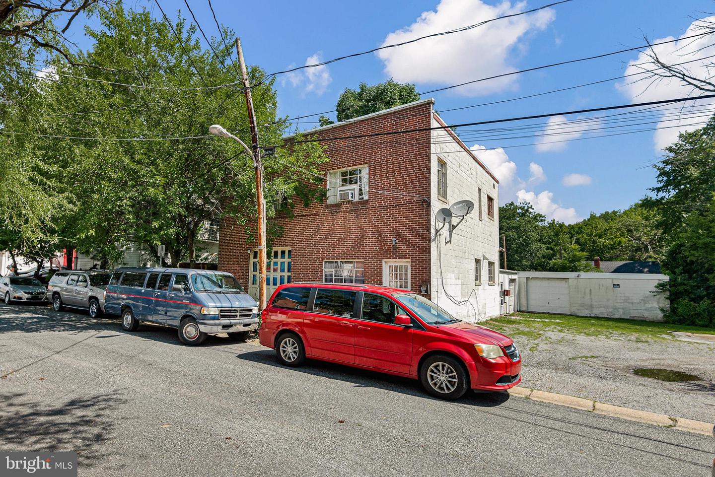 9 E 44th St Property Photo 53