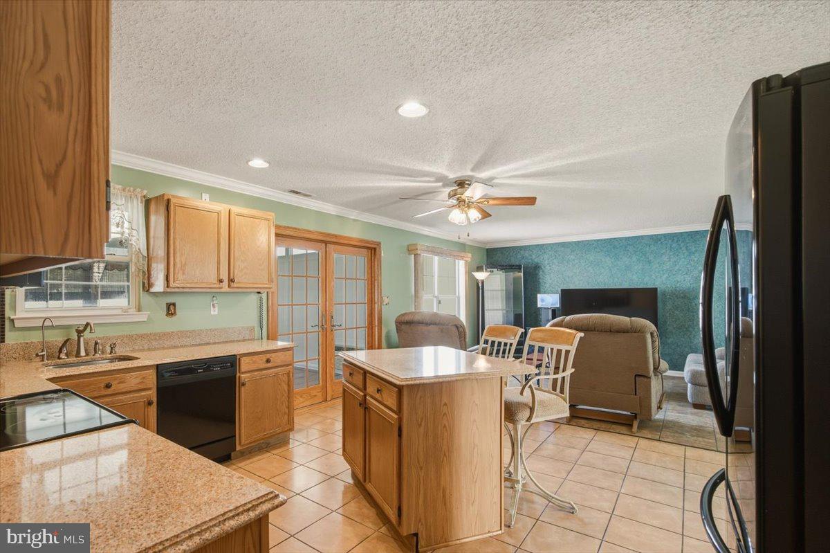 4 Lindsay Ct Property Photo 19