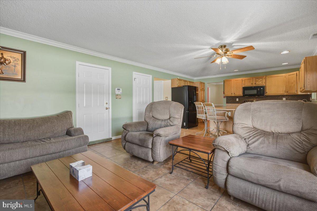 4 Lindsay Ct Property Photo 22