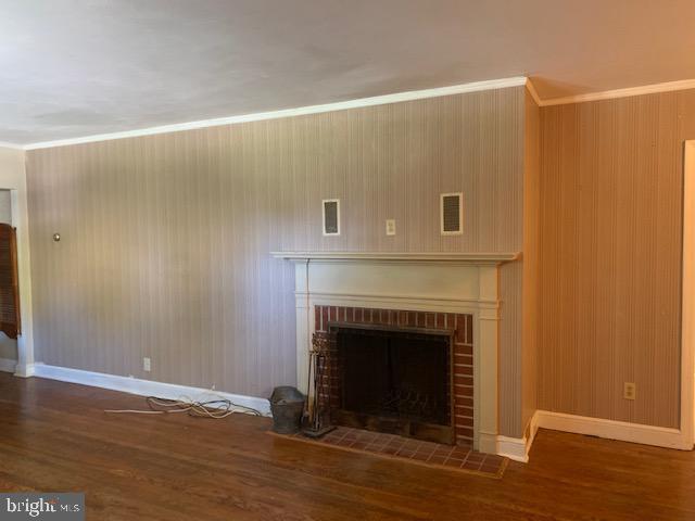 129 Kells Ave Property Photo 3