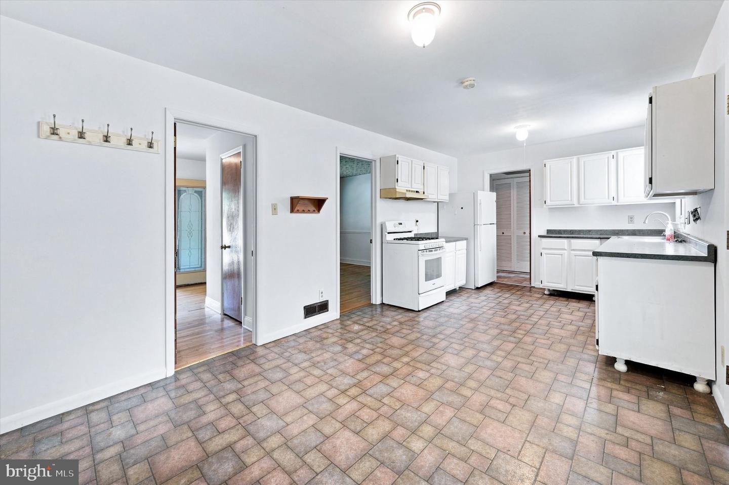 17 Millwright Property Photo 14