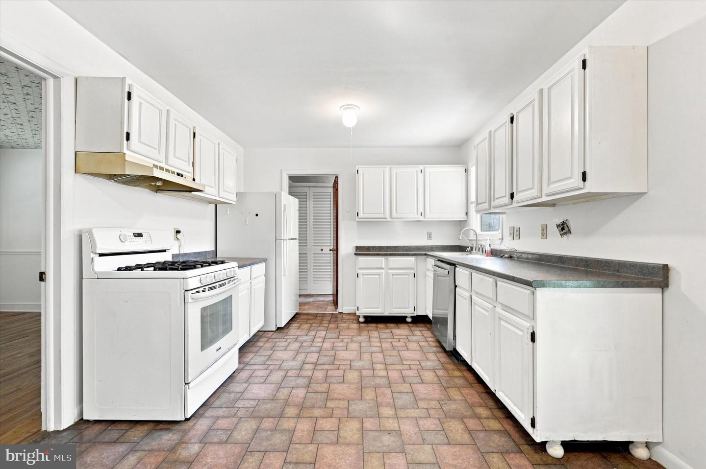 17 Millwright Property Photo 15