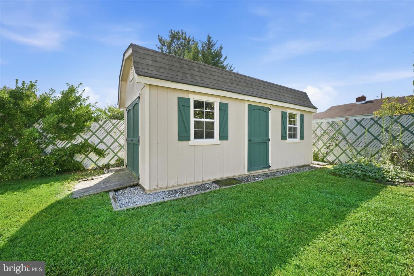 17 Millwright Property Photo 41