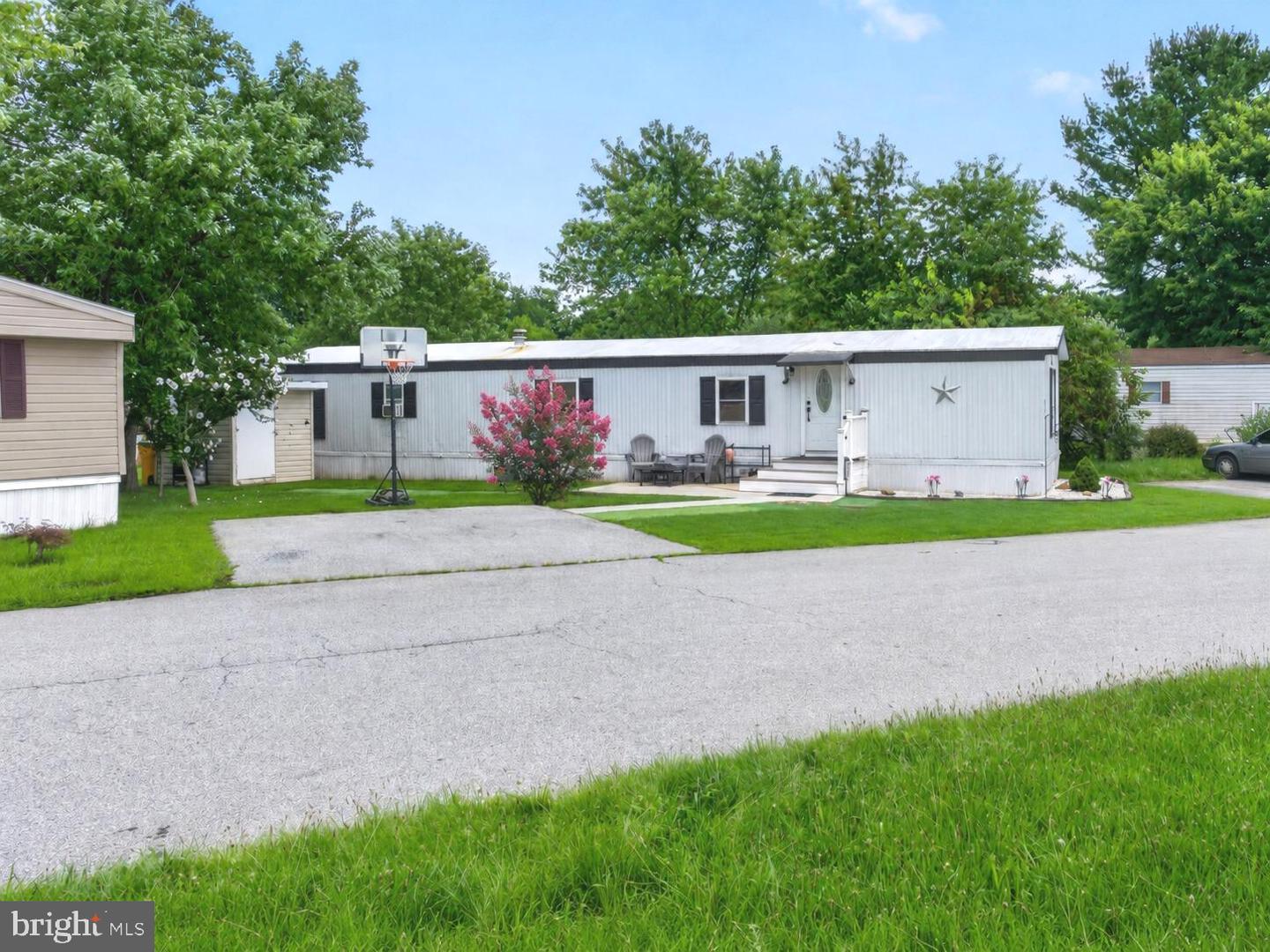 334 Hostetter Blvd #334 Property Photo 3