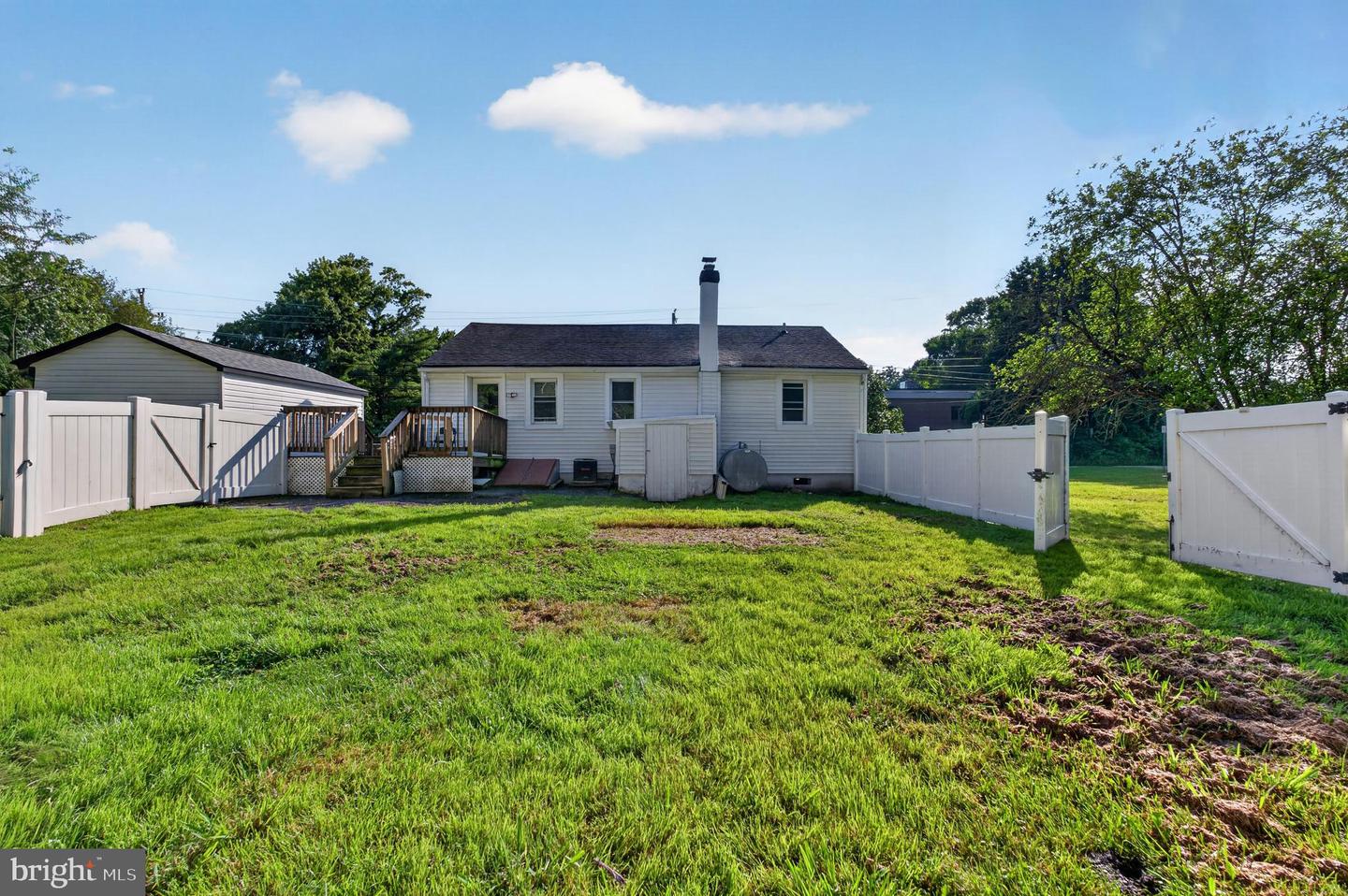 927 Old Harmony Rd Property Photo 26