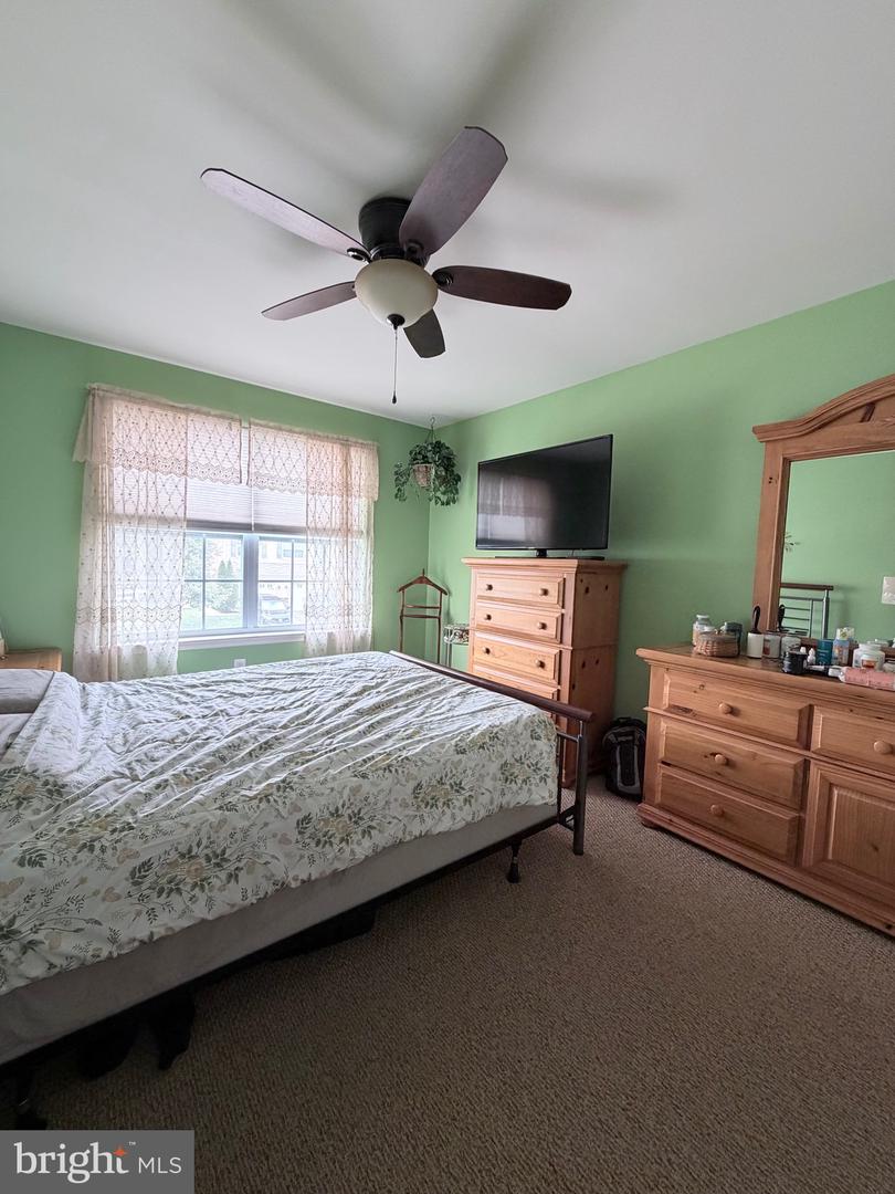 1034 Sherbourne Rd Property Photo 26