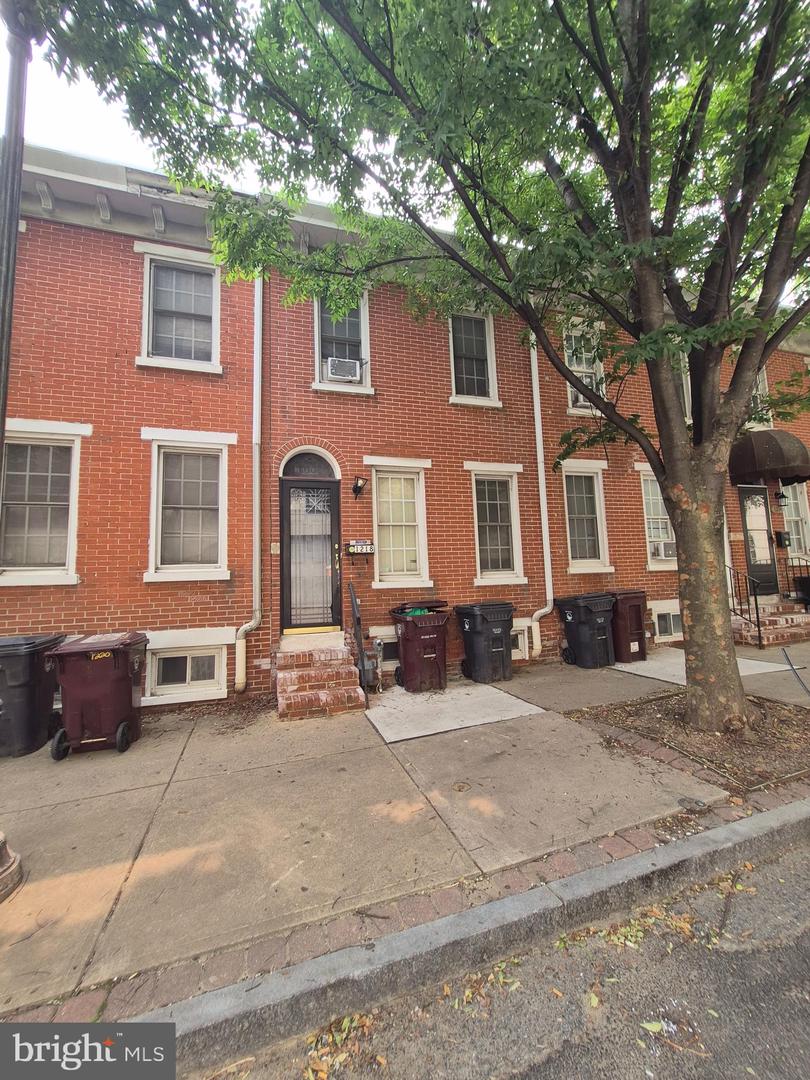 1218 N Walnut St Property Photo 1