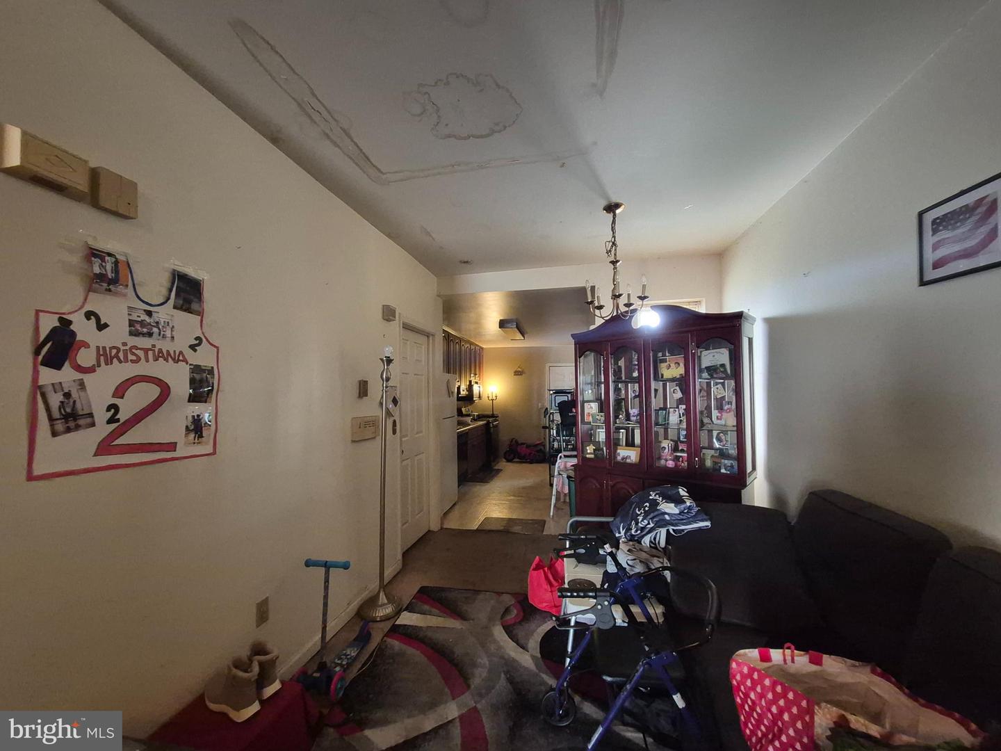 1218 N Walnut St Property Photo 5