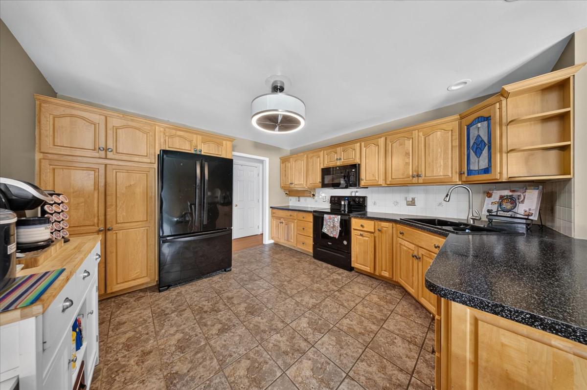 123 Stuyvesant Ave Property Photo 8