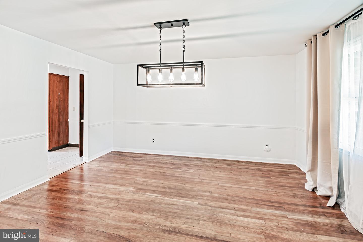 2412 Manet Rd Property Photo 10