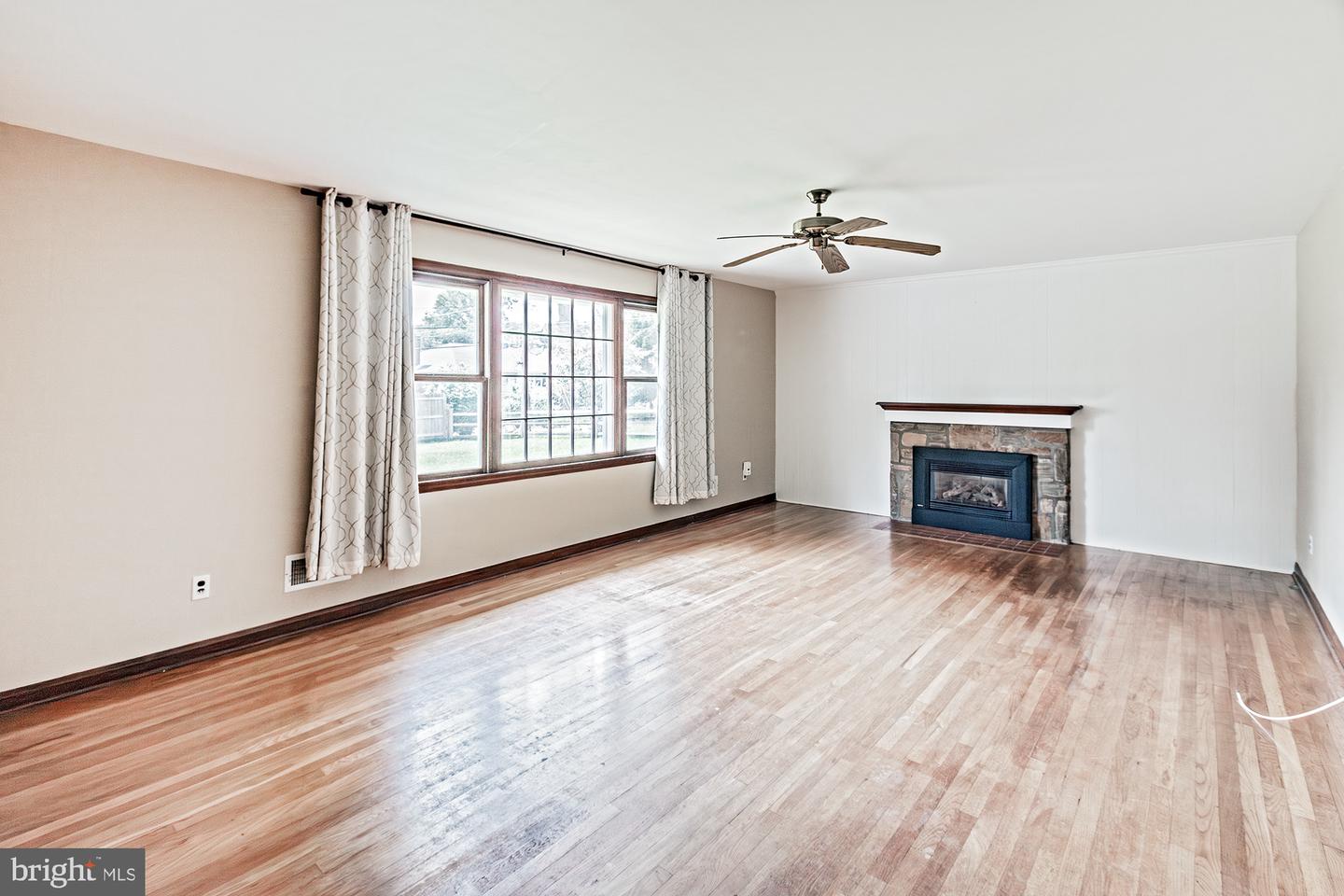 2412 Manet Rd Property Photo 19