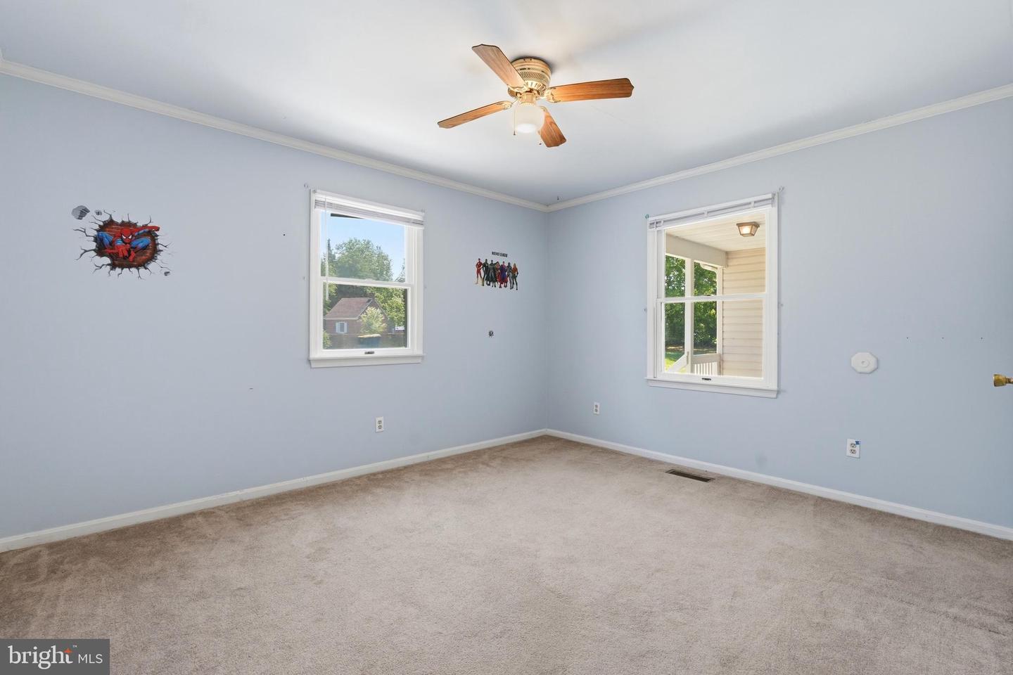 636 Main St Property Photo 21