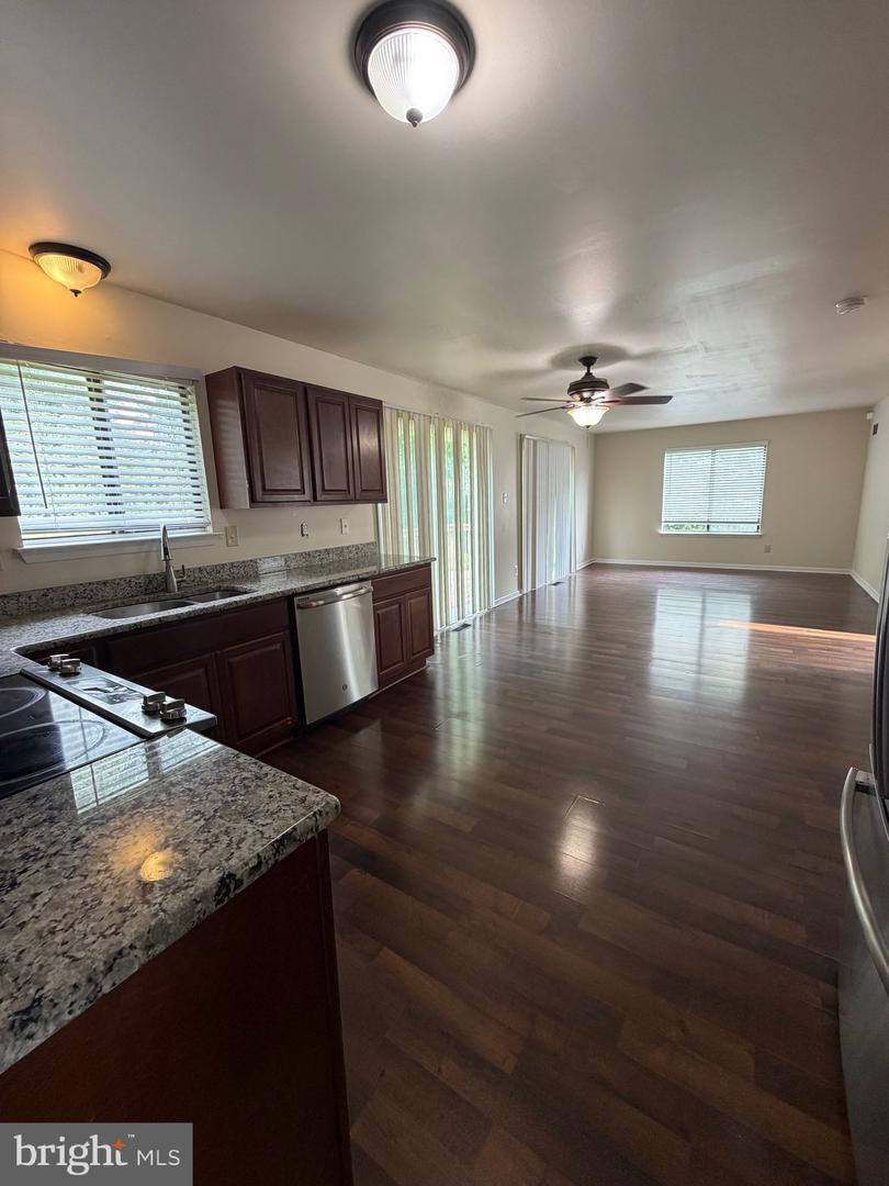 6 Cavallero Ct Property Photo 6