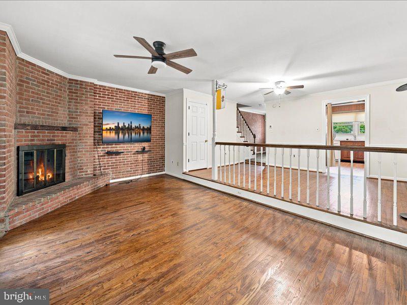 2110 Fairfield Pl Property Photo 4