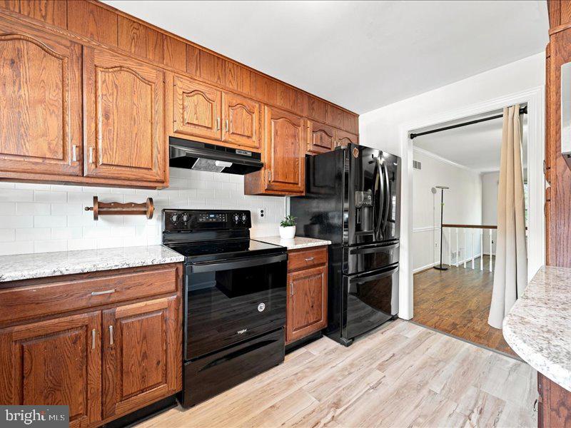 2110 Fairfield Pl Property Photo 11