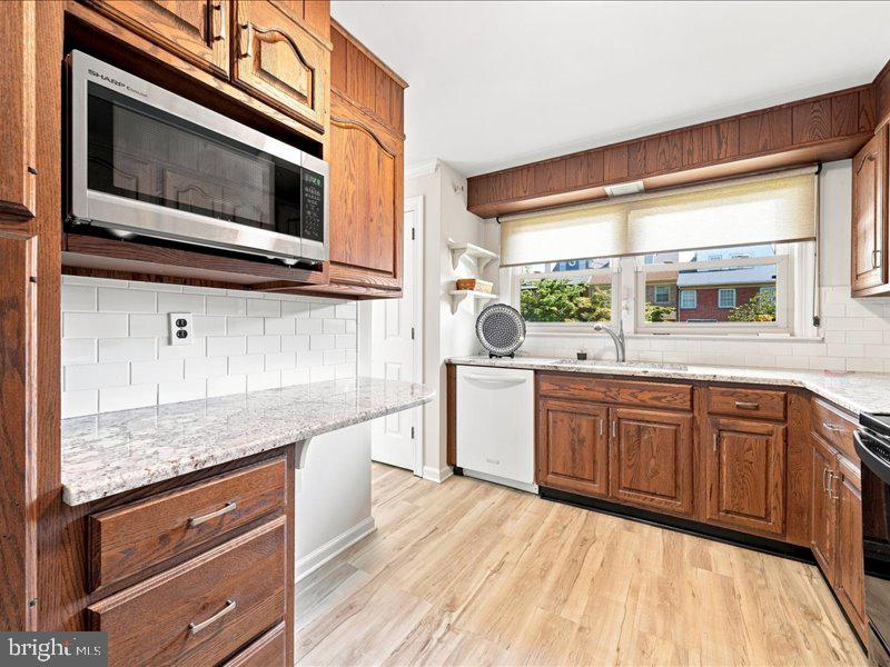 2110 Fairfield Pl Property Photo 14