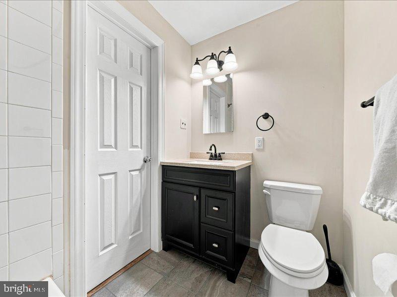 2110 Fairfield Pl Property Photo 20