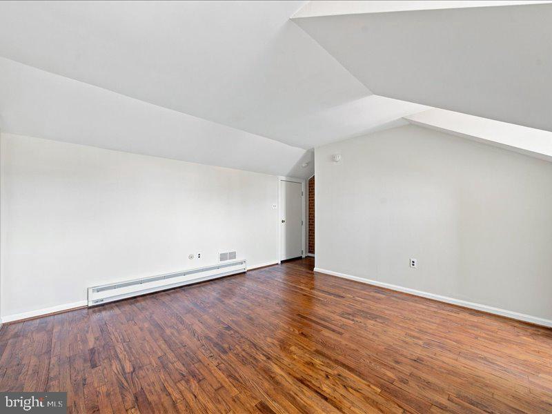 2110 Fairfield Pl Property Photo 28