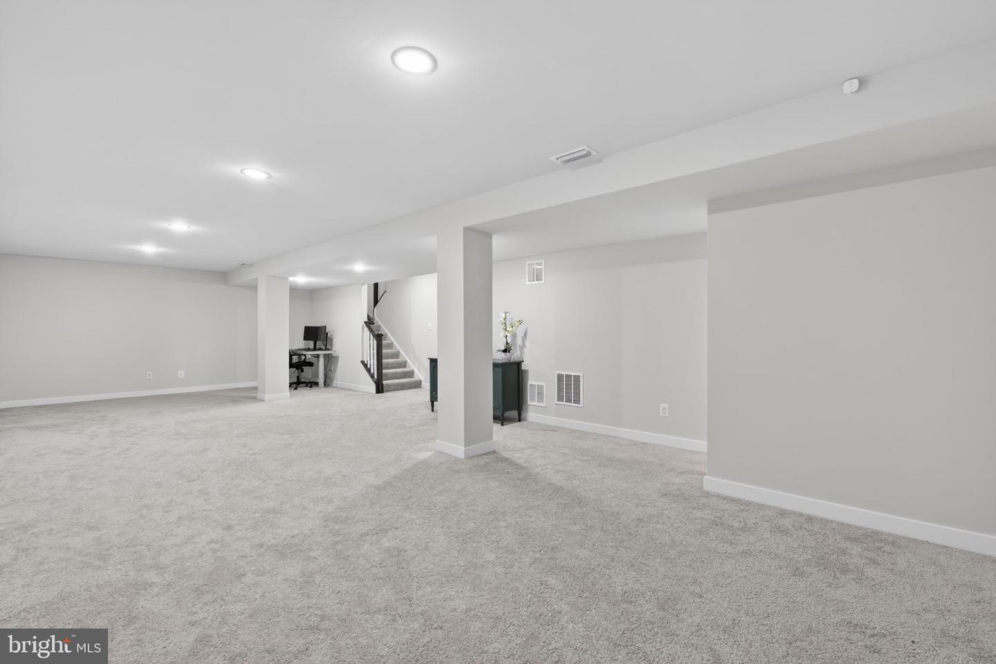 532 Luchu Way Property Photo 48
