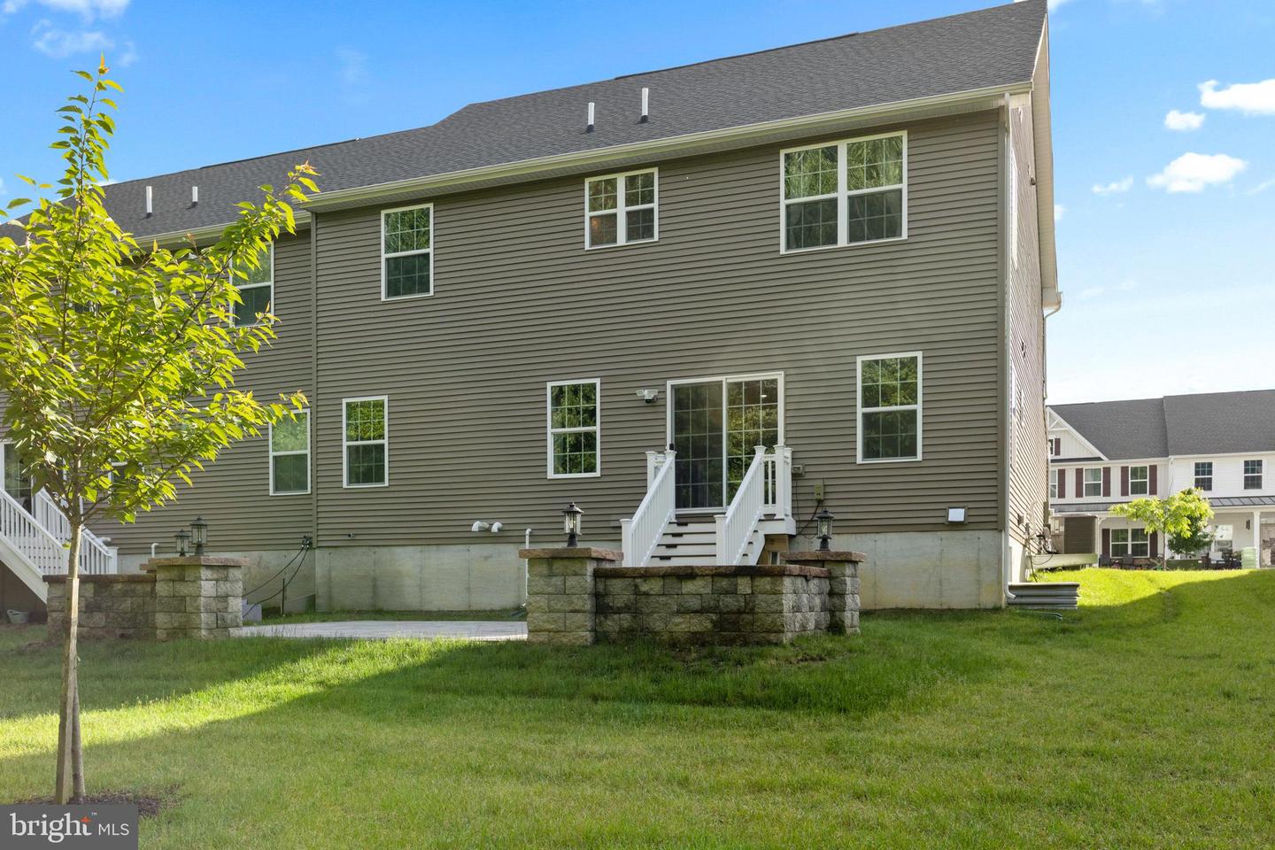 532 Luchu Way Property Photo 64