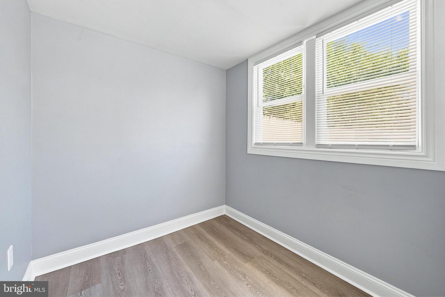 1205 Oak St Property Photo 18