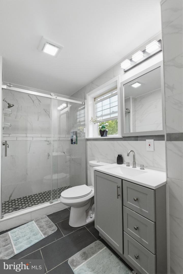 58 Upland Ct Property Photo 21