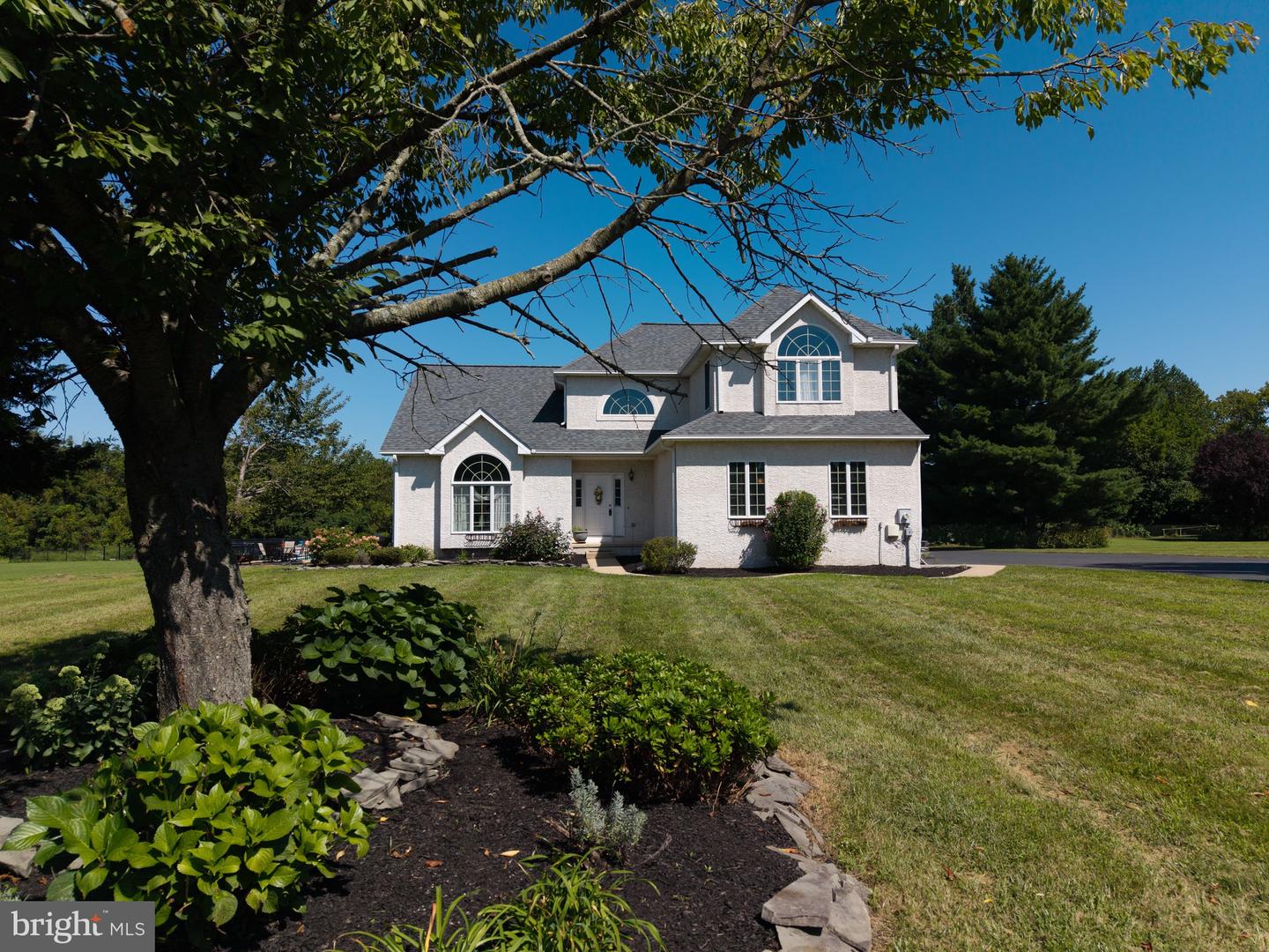 114 Nantucket Dr Property Photo 1