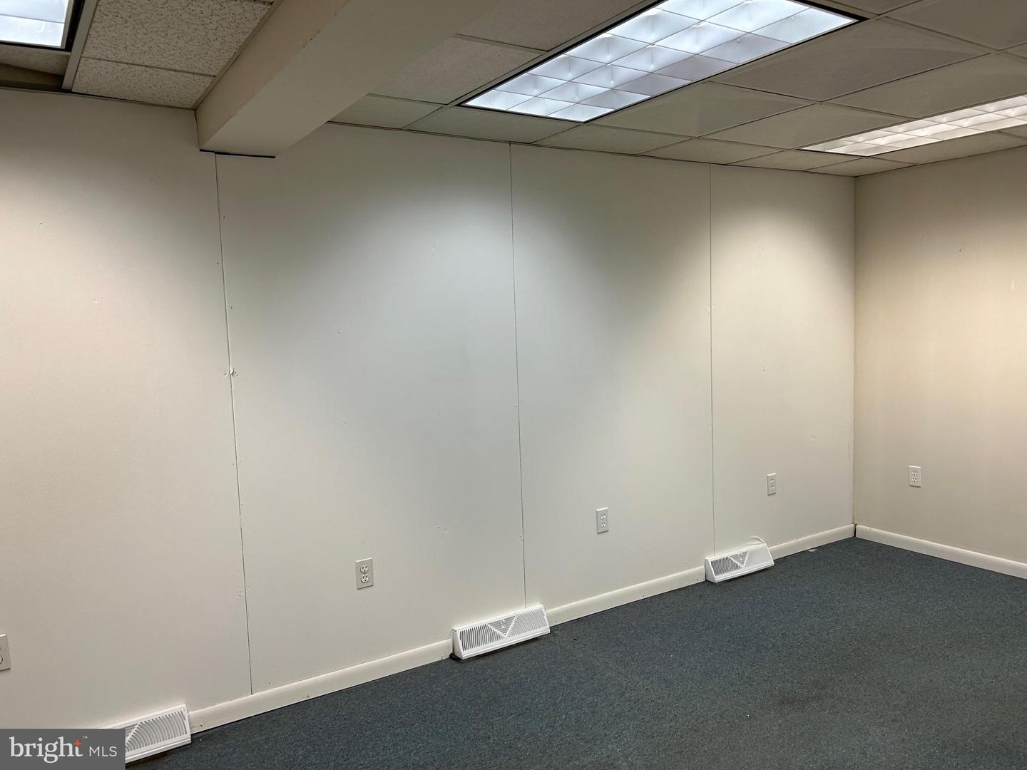 14 E 40th St #office 103 Property Photo 7